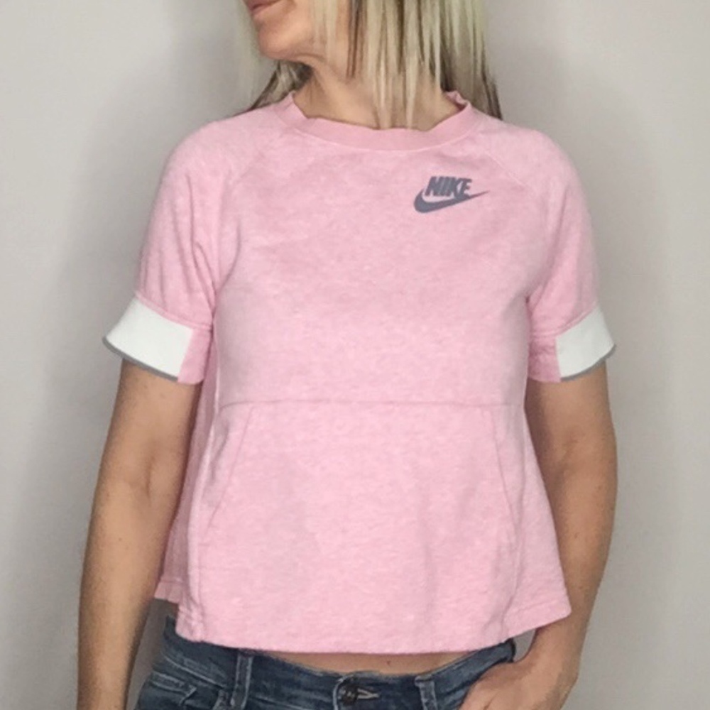 NIKE | Short sleeve sweatshirt with pockets - Picture 2 of 7